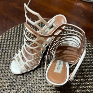 White Steve Madden heeled sandal